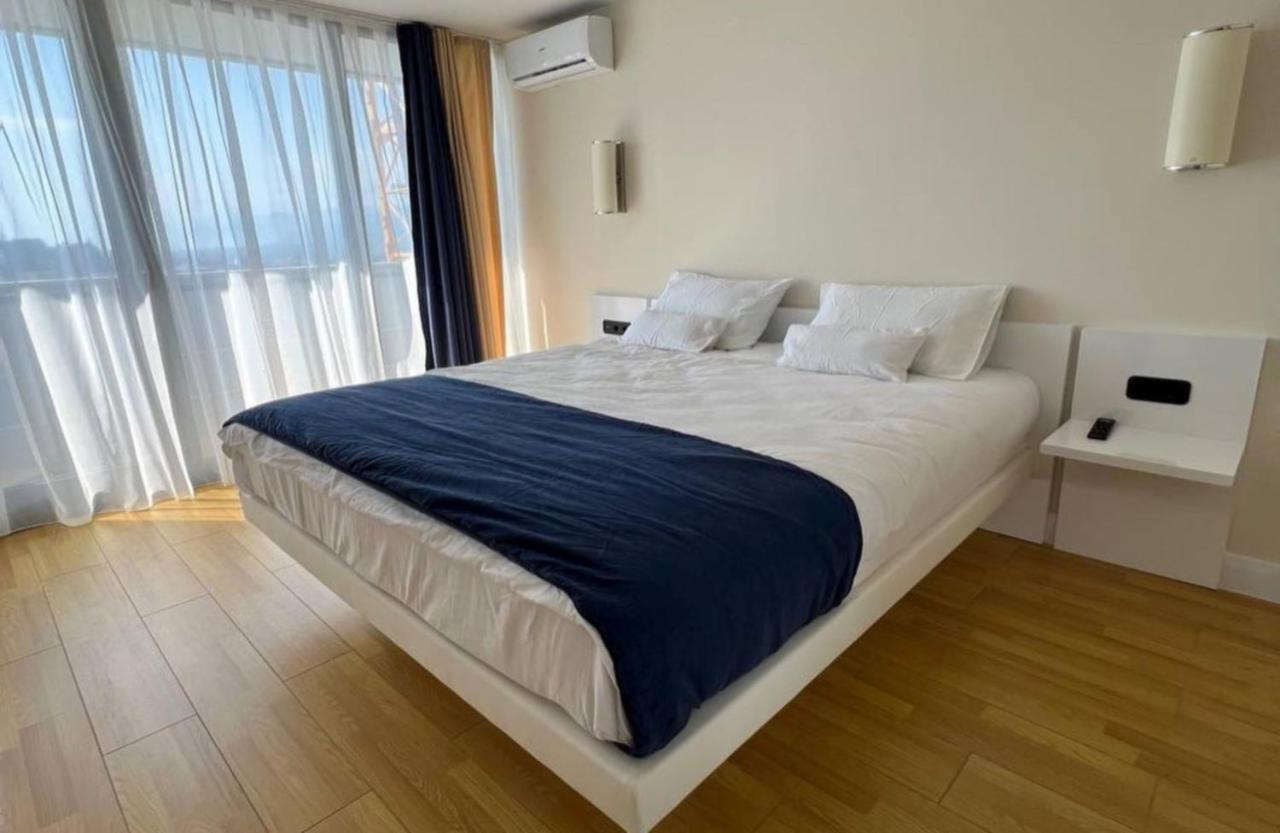 Batumi Orbi City Wonderful Sea View エクステリア 写真
